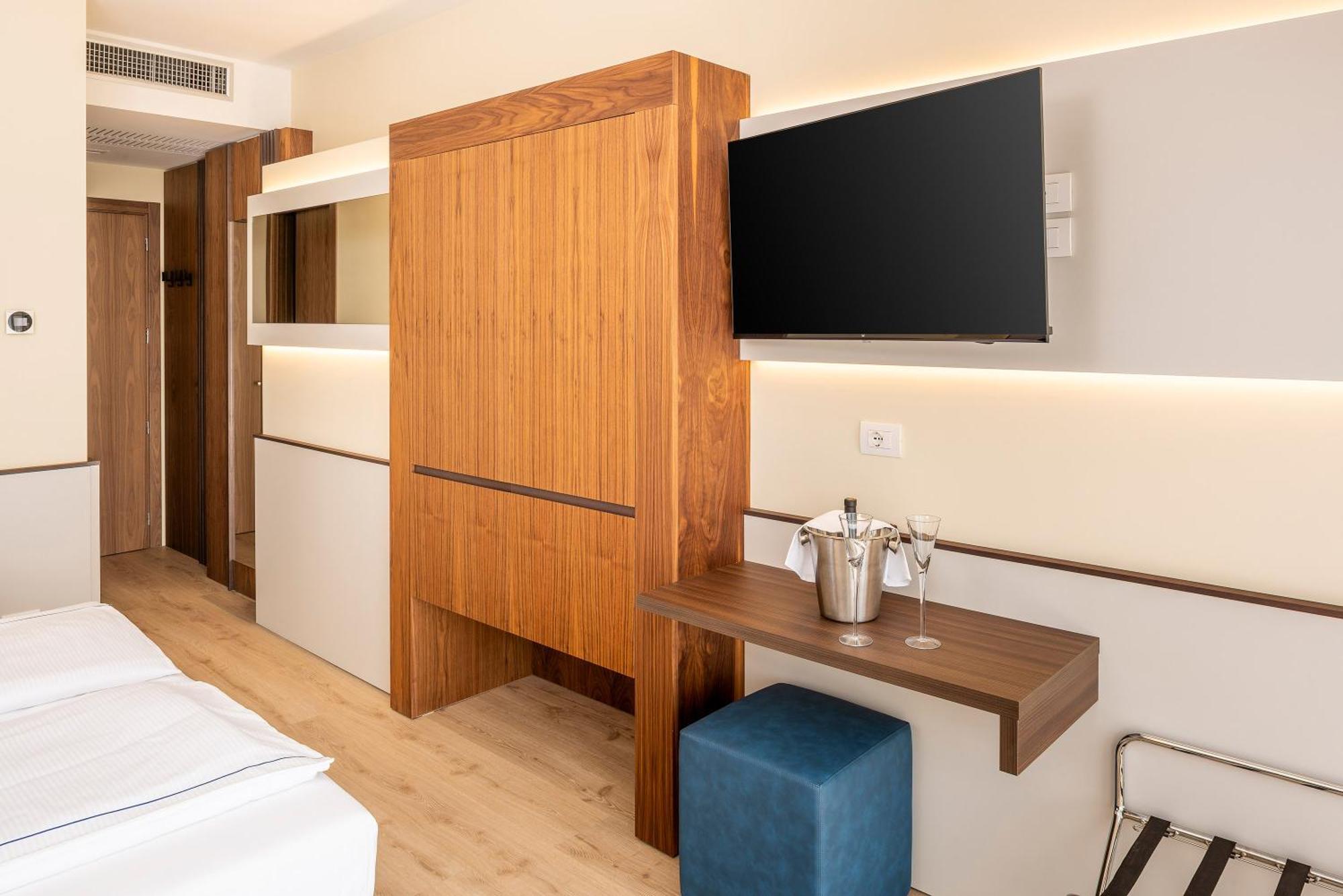 Sporthotel Olimpo Garda  Ngoại thất bức ảnh