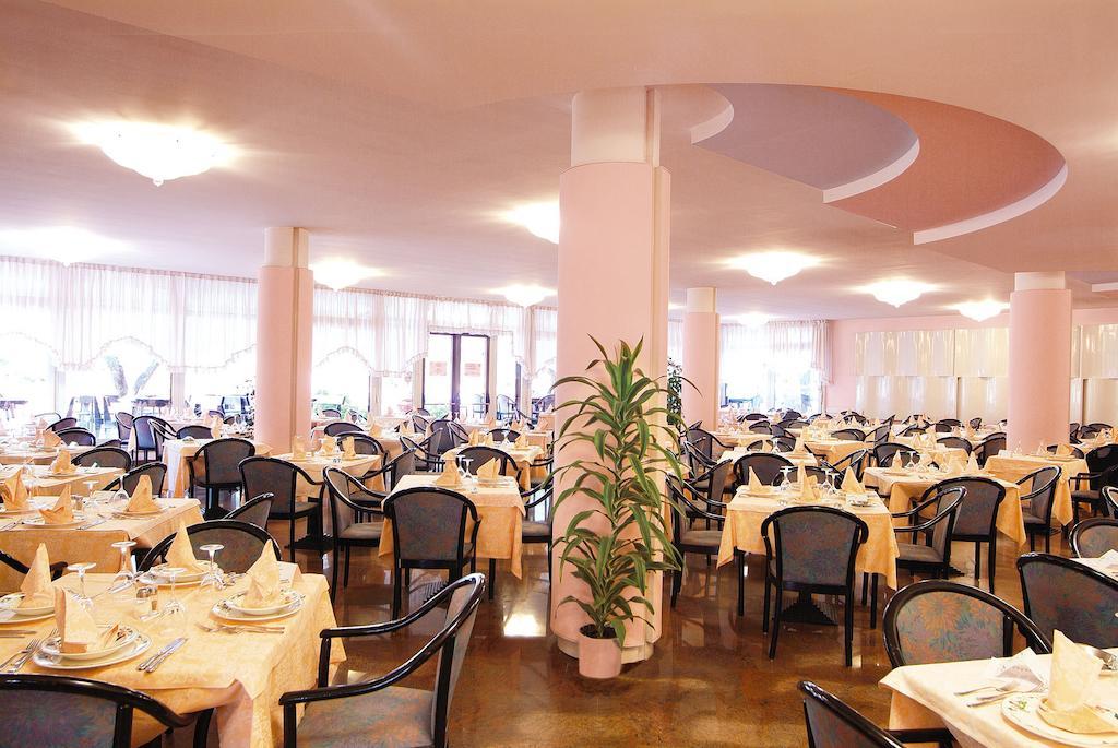 Sporthotel Olimpo Garda  Ngoại thất bức ảnh